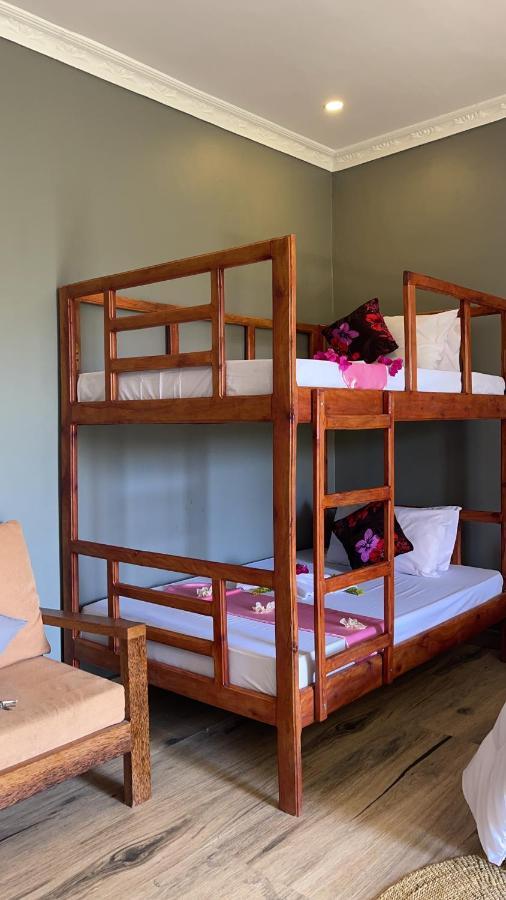 Uroa Getaway Panzió Kültér fotó